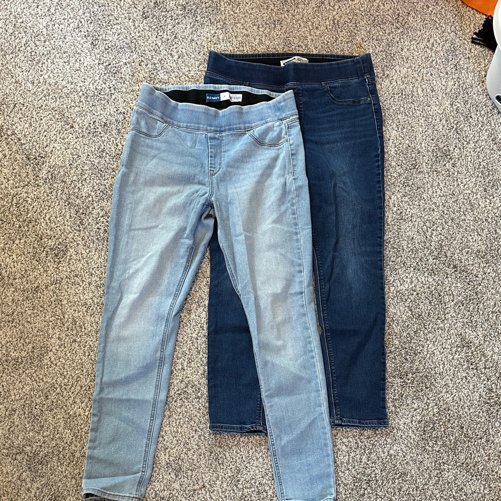 Old Navy Women's Jeans - Light Blue and Dark Blue
